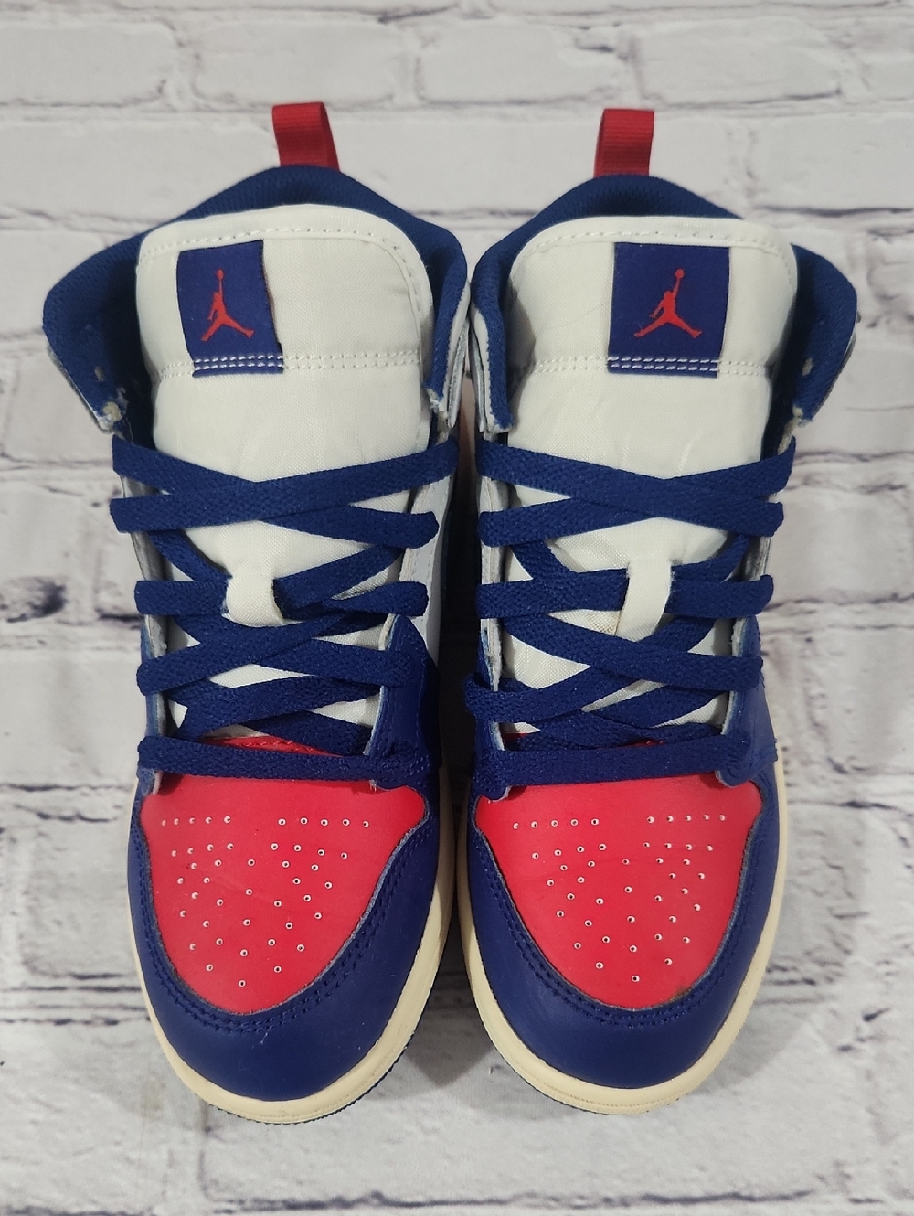 Jordan Red/Blue/White Kids Sneakers Size 2.5Y